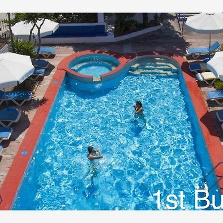 Makedonia Sky Hotel Hanioti Bagian luar foto