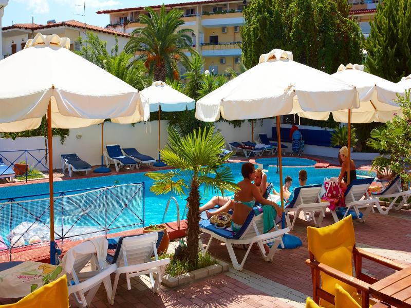 Makedonia Sky Hotel Hanioti Bagian luar foto