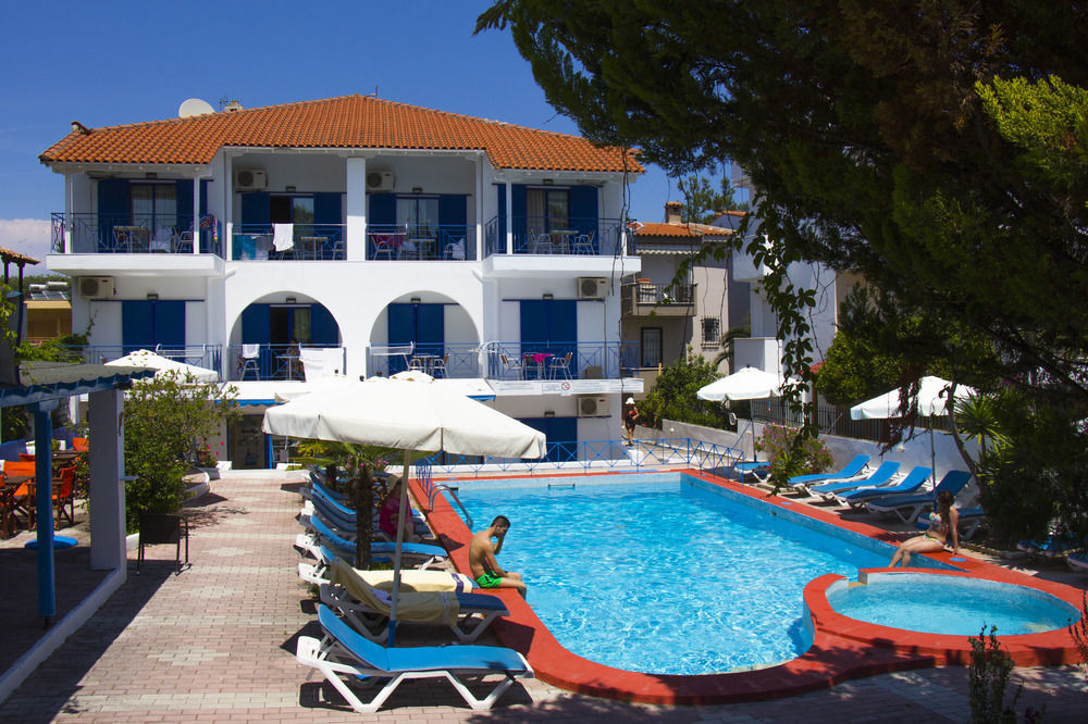 Makedonia Sky Hotel Hanioti Bagian luar foto
