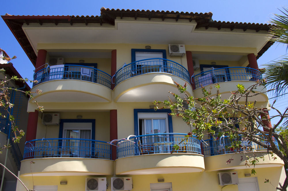 Makedonia Sky Hotel Hanioti Bagian luar foto